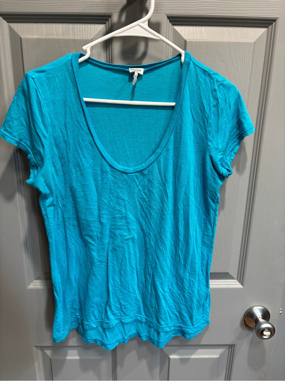 Splendid Short-Sleeve Scoop Neck Tee in Teal Blue
